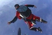 Doomed skydiver saved by heroic instructor