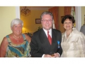 France’s Consul General receives service medal